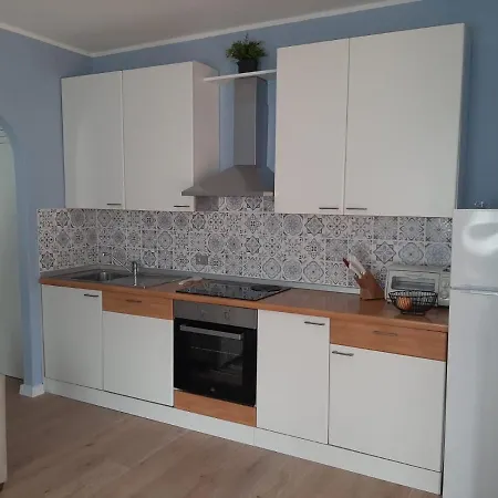 A Due Passi Dal Mare Дом отдыха *